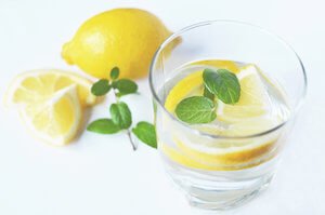 drinking water helps to burn more fat